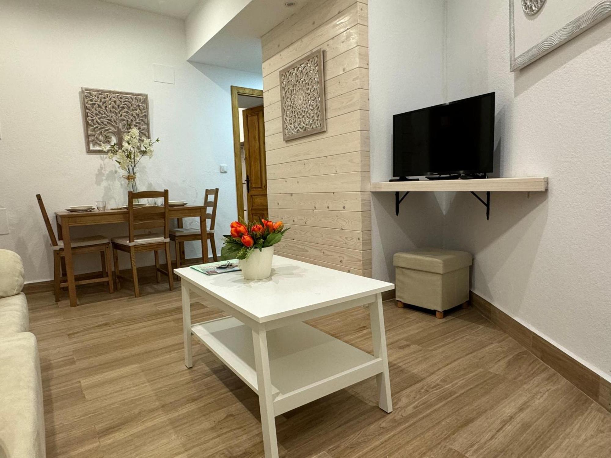 Noches De Cordoba Apartment ภายนอก รูปภาพ